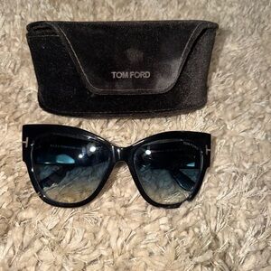 Tom Ford Black and Blue Sunglasses